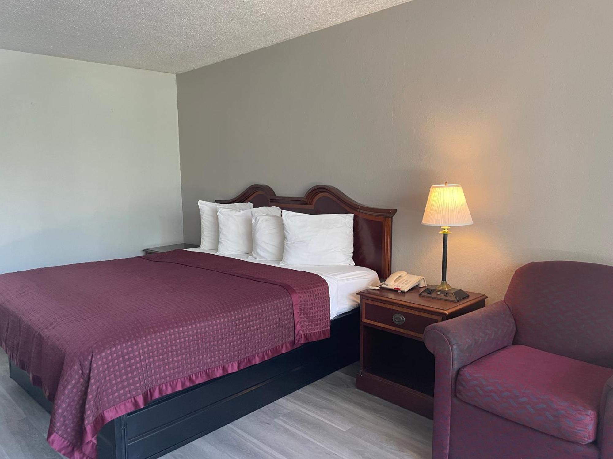Camden West Inn Екстериор снимка